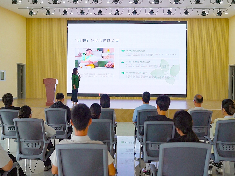 湖州正规全封闭叛逆期孩子管教学校怎么联系