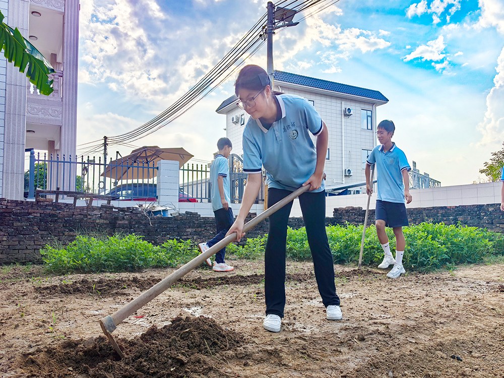 湖州孩子不读书管教学校怎么选？本地寄宿素质培育机构推荐